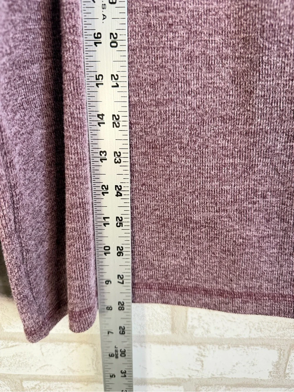 GAP Men's Heather Burgundy Zip-Up Sweater